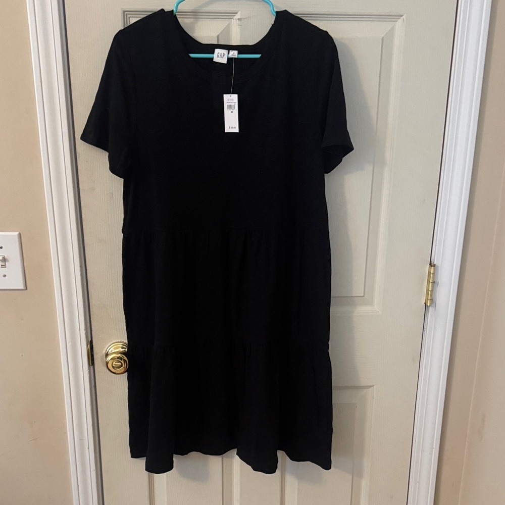 GAP Black Midi Dress